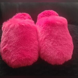 J. Crew Women's Fuzzy Pink Slippers - Size 7 - Brand New